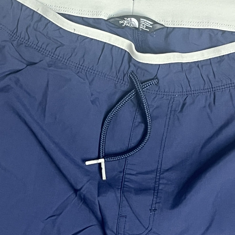 The North Face Men's XL Navy Blue Athletic Hiking Shorts Drawstring 9" Inseam - Picture 2 of 10